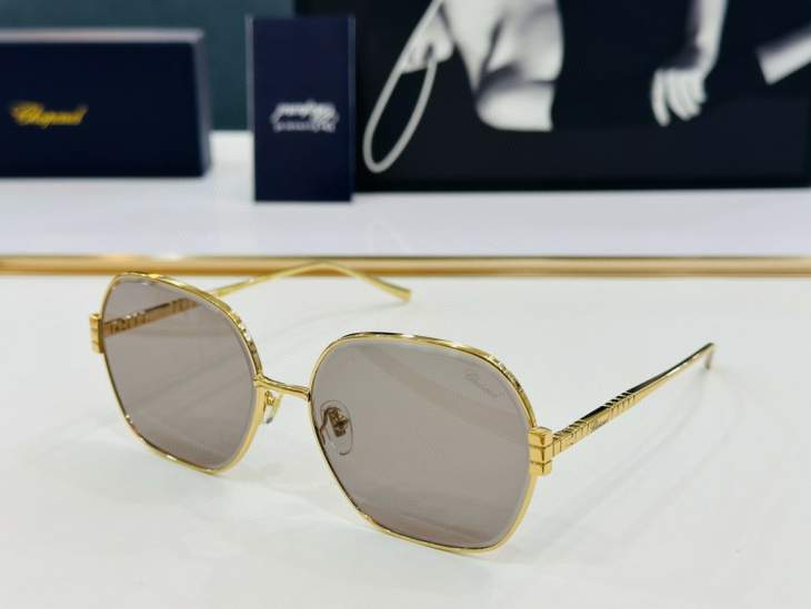 Picture of Chopard Sunglasses _SKUfw63765622fw